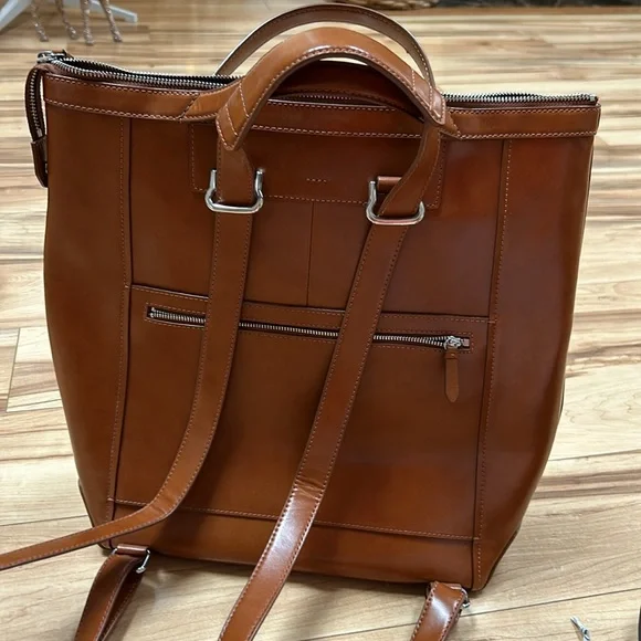 Cole Haan grand ambition, recycled, leather sample backpack - Picture 6 of 7